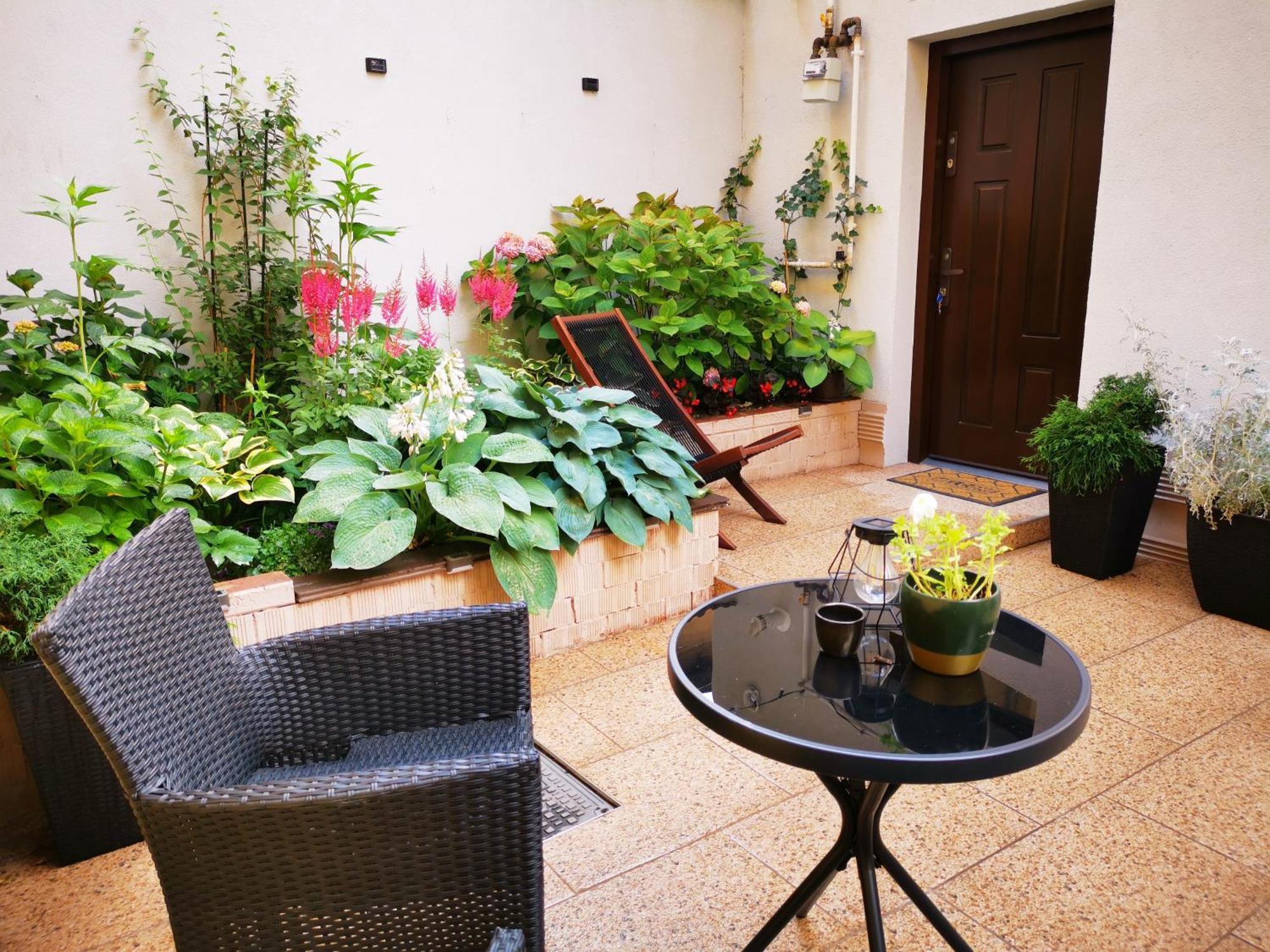 Cozy Green House Bukarest Exterior foto